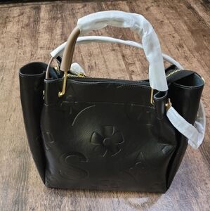 NWT Elegant Black S Floral Embossed Tote Bucket Bag Handbag